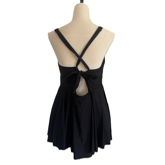 Essentials By Catalina Swim Dress Womens 2X Black Plunge Neck Swimsuit NWT - Picture 2 of 9